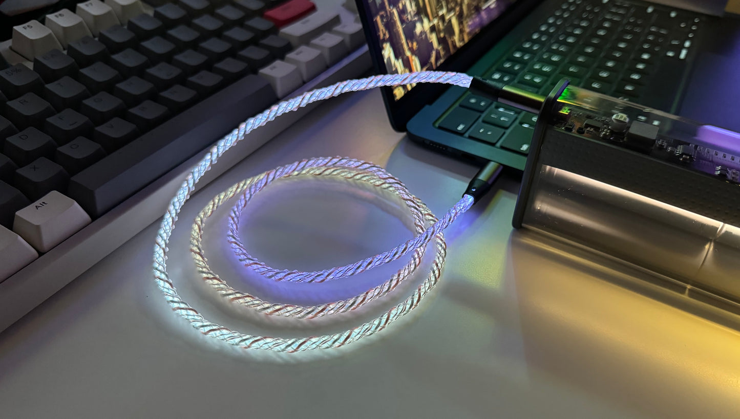 M004-Lit USB Charging Cable