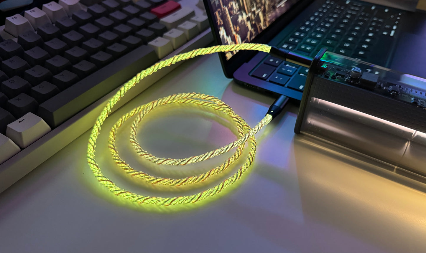 M004-Lit USB Charging Cable