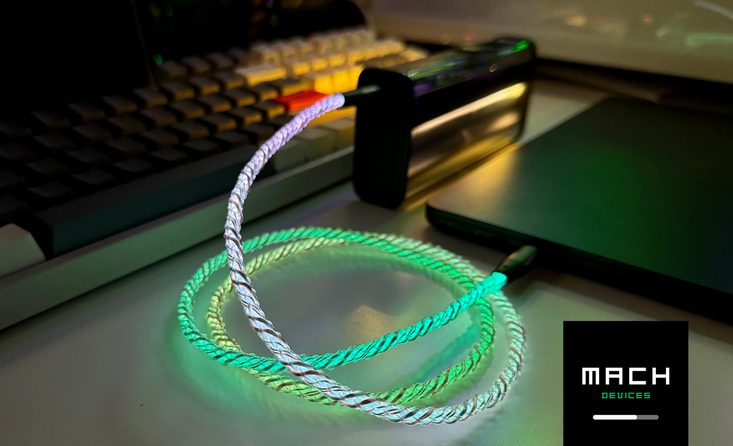 M004-Lit USB Charging Cable